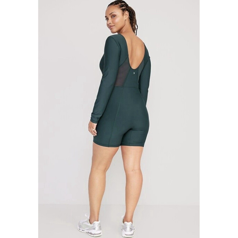 NWT Old Navy Power soft Bodysuit Open Back Long Sleeve Size M Tall